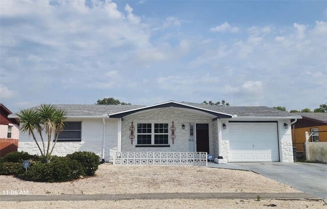 Building Photo - 6153 9th Ave