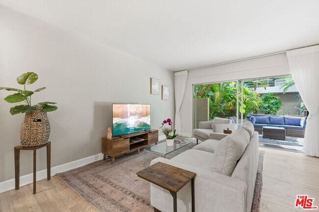 Photo - 1131 Alta Loma Rd Unit 119