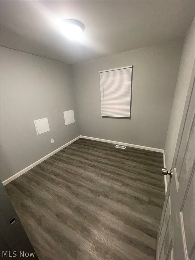 Photo - 12007 Beulah Ave Unit down