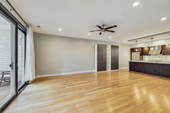 Photo - 650 N Morgan St Unit 601