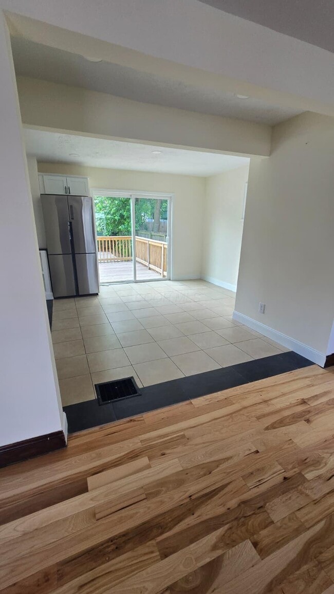 Photo - 1156 S Champion Ave