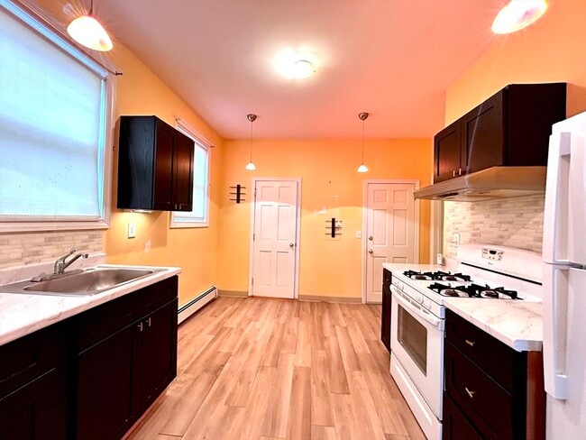 Photo - 26 Sargent St Unit 1