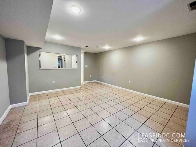 Photo - 1016 11th St NE Unit #B