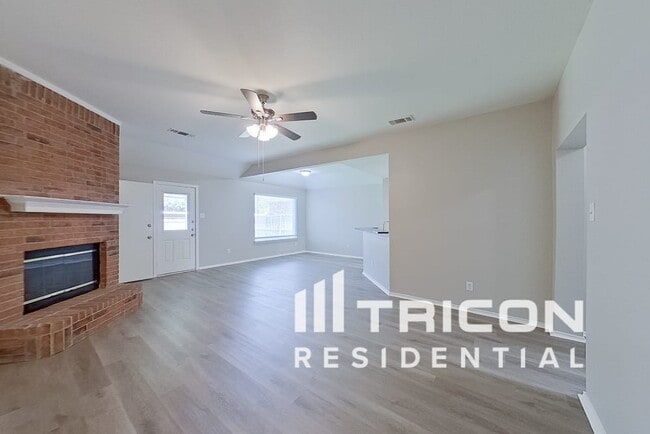 Photo - 755 Catalina Dr