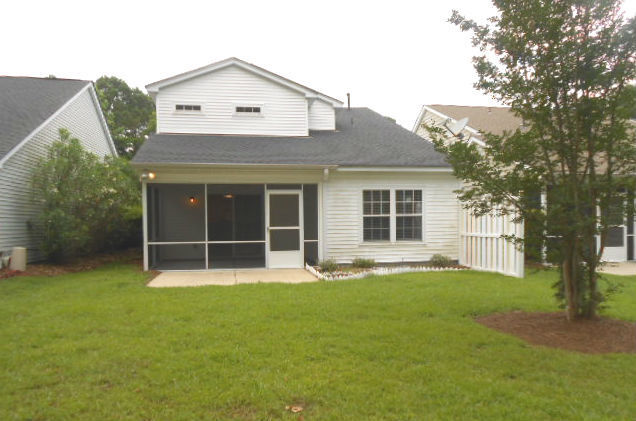 Photo - Three Bedroom Home in Pinecrest with Garage