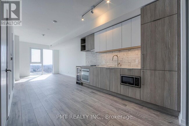 Photo - 2020 Bathurst St Unité 1703