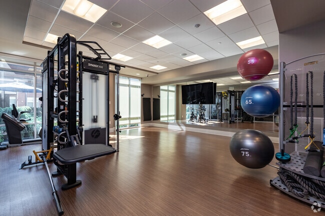 Fitness Center - 605 West End