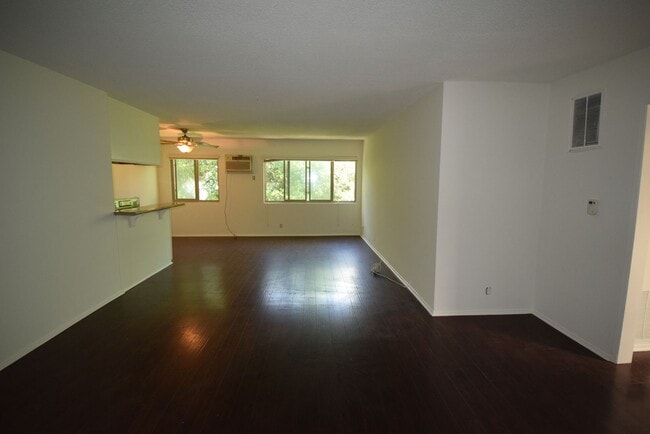 Photo - 10745 Hortense St Unidad 11