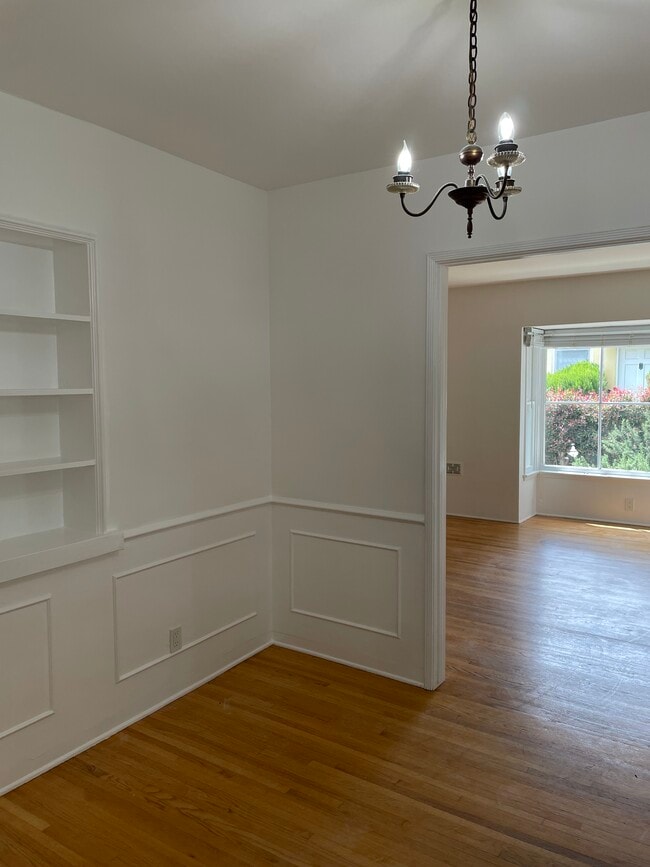 Dining room - 830 20th St