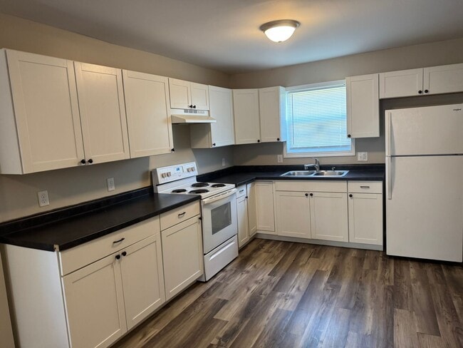 Photo - 248-250 Reeb Ave Unit 248 Reeb Ave.