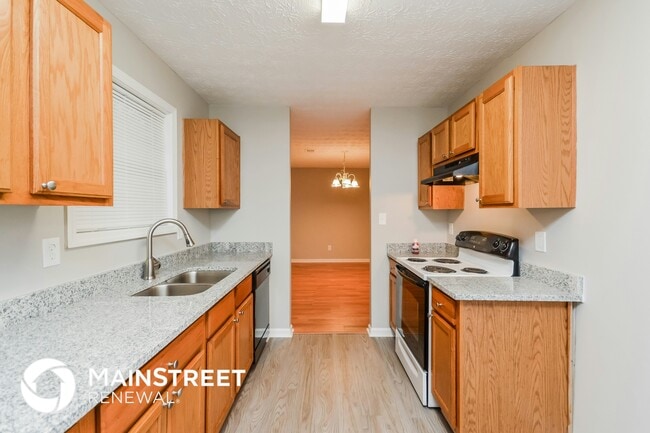 Photo - 614 Dove Cove