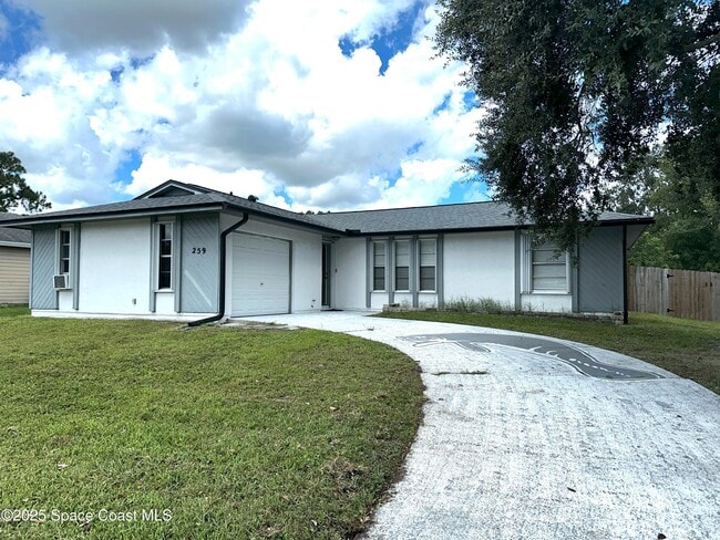 Building Photo - 259 Emerson Dr NW