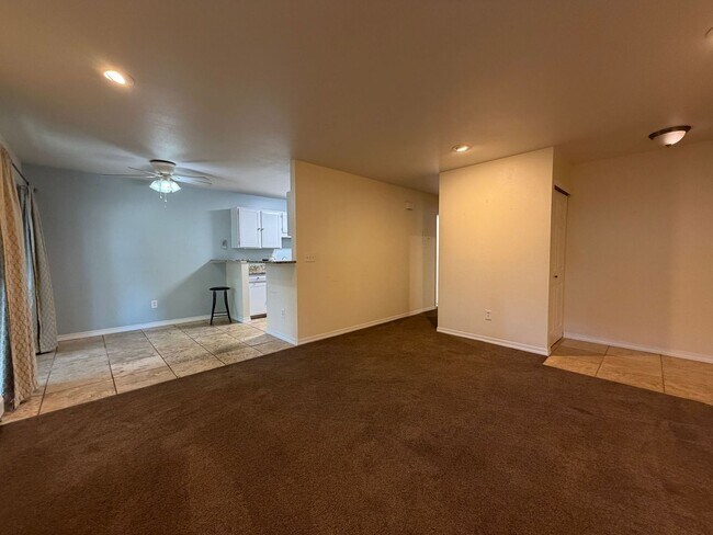 Photo - 1114 Centaur Cir Unit A
