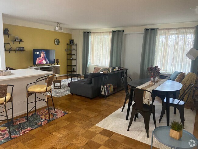 Building Photo - 4501 Arlington Blvd Unit 229 Rental