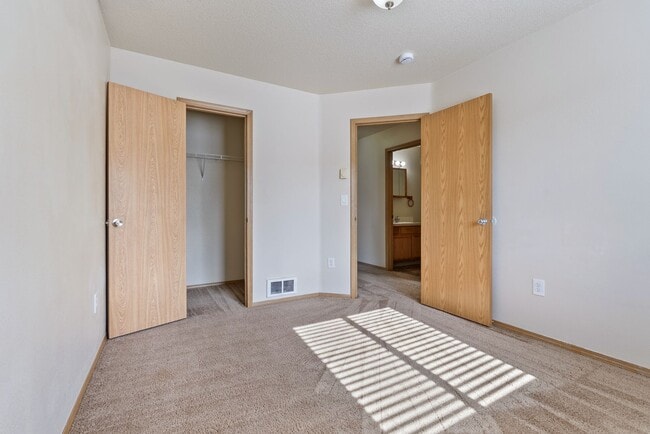 Photo - Spacious 4-Bedroom Home in SE Portland
