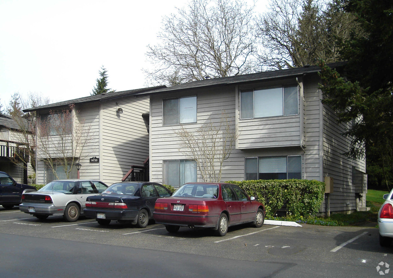 Summerfield Apartments - Summerfield Apartments