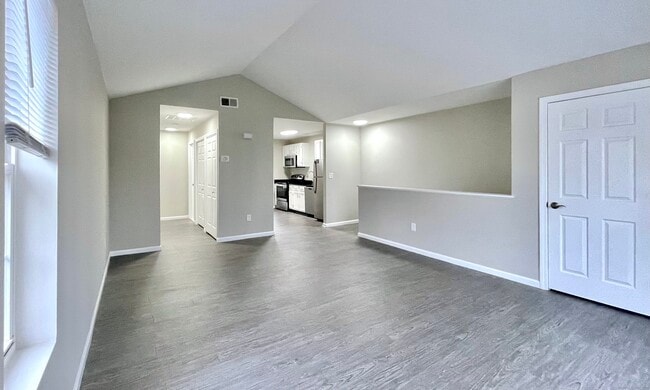 Photo - 68 W Main St