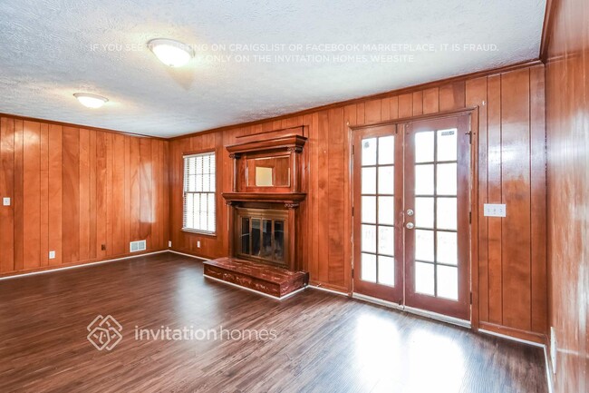 Photo - 4226 Executive Dr