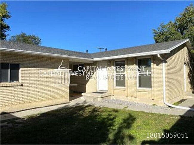 Building Photo - 7669 Birch St