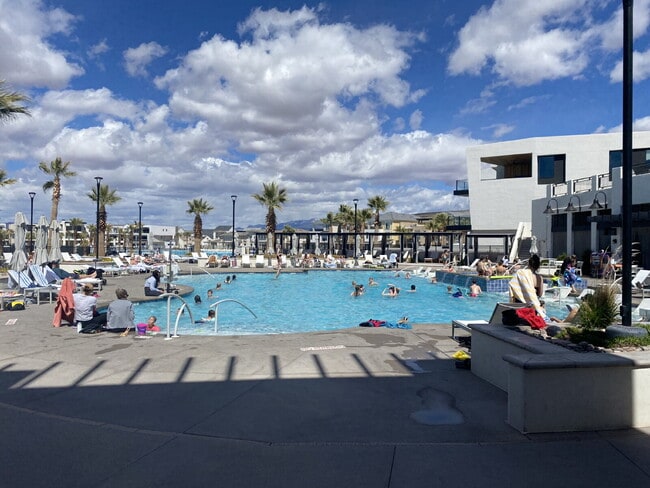 Photo - Breathtaking Desert Color 3 bed 2.5 bath townhome for rent!