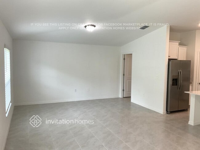 Photo - 1352 Abscott St