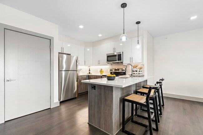 Photo - 8133 Bergenline Ave Unidad 6B