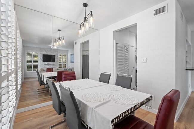 1881 Bering Dr Unit 71