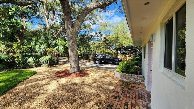 Photo - 16575 Old Cutler Rd Unit 16575