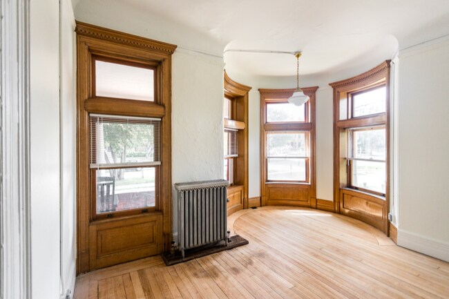 Photo - 223 E Ferry St Unidad 101