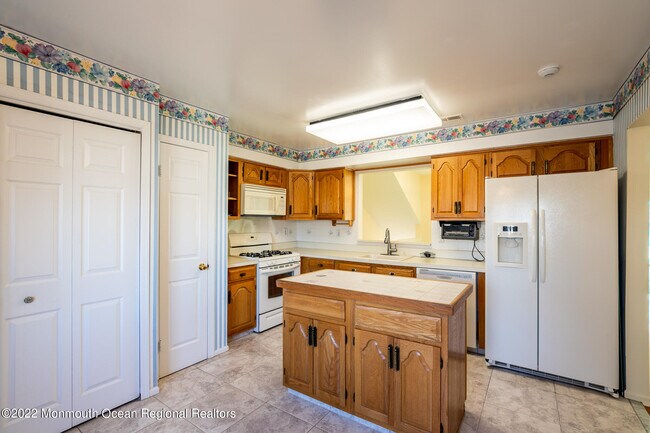 Photo - 1H Rutland Ln