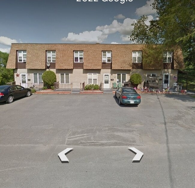 Building Photo - 515 Main St Unit 5