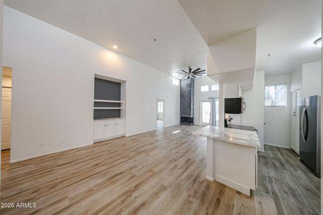 Photo - 11333 N 92nd St Unit 1102