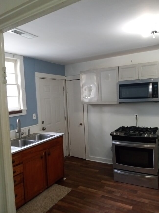 Photo - 53 Amherst St Unit D