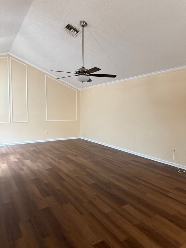 Photo - Meadowood gated community