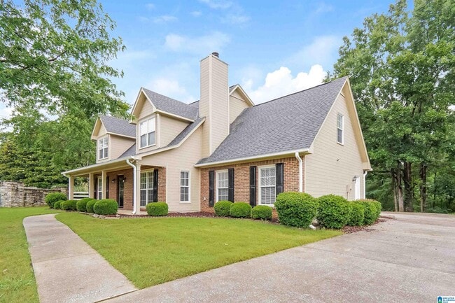 Photo - 101 Red Oak Dr