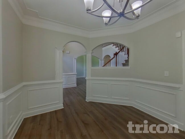 Photo - 790 James Madison Dr