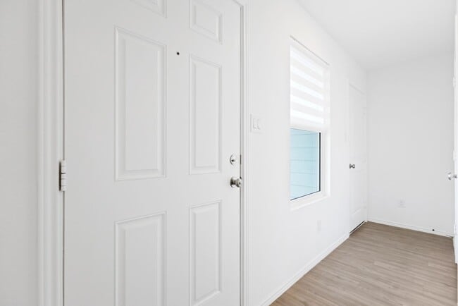 Photo - 9126 Selene Pl