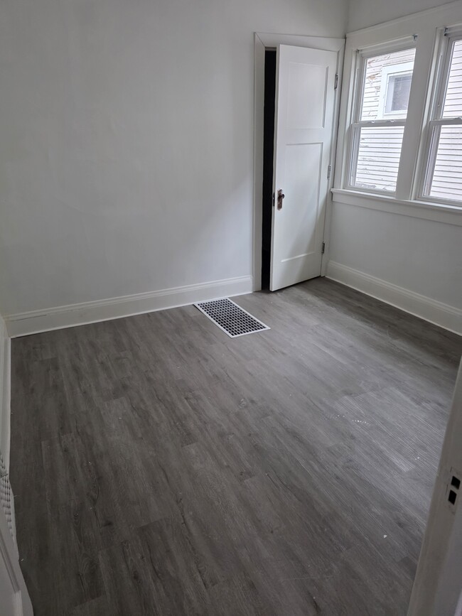 Photo - 3222 W Fairmount Ave