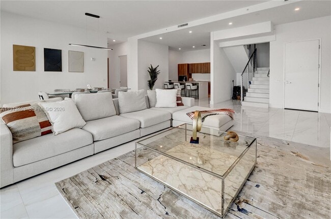 Photo - 17550 Collins Ave Unit PH2