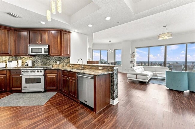 Photo - 1209 E Cumberland Ave Unit 2504