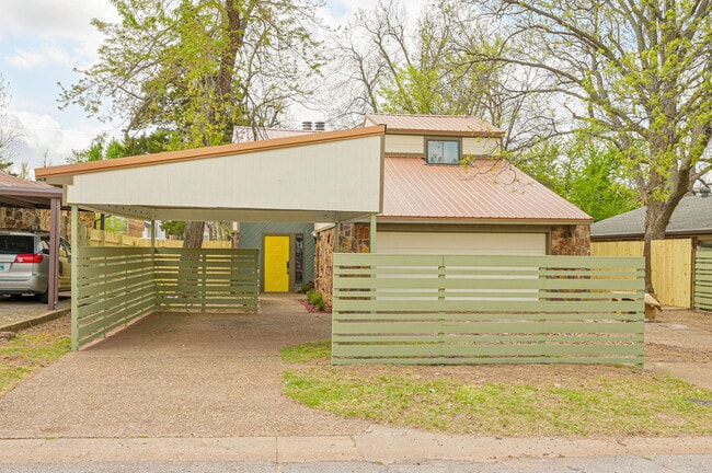 Photo - 1626 NW 45th St