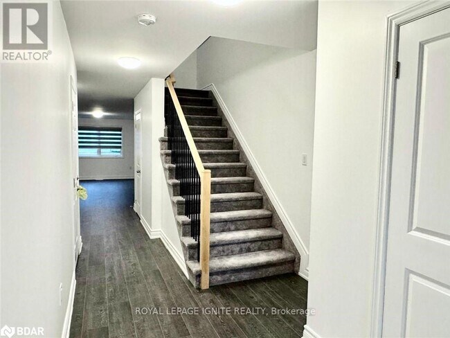 Photo - 1 Millcreek Dr