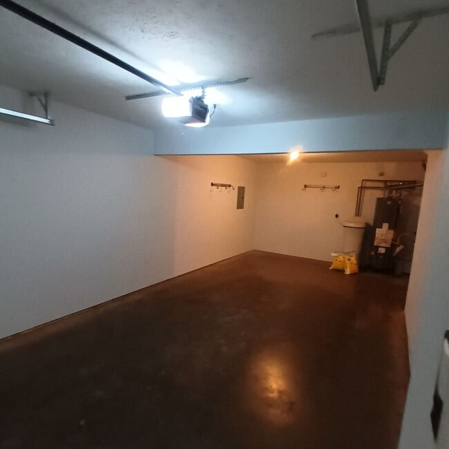 Photo - 1904 Griffon Dr Apartment