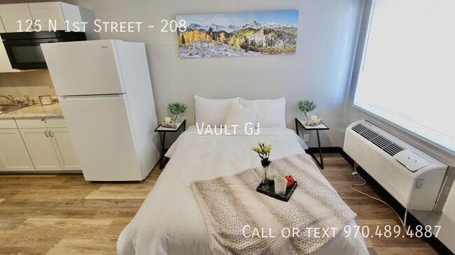 Photo - 125 N 1st St Unidad 208