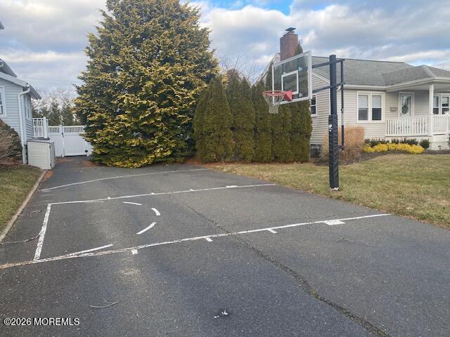 249 N Lincoln Ave