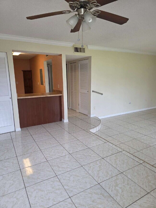 Photo - Condo For rent in Palms of Tarpon Springs