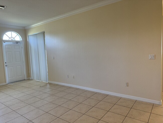 Photo - 1736 Coriander Dr