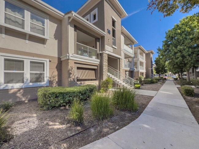 Building Photo - Condo in South Temecula