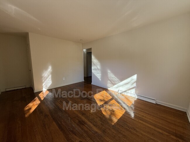 Photo - 1719 Lafayette Blvd