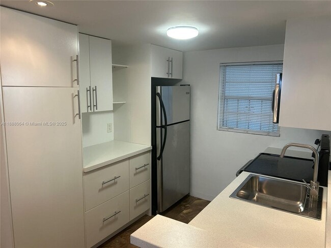 Photo - 1230 NE 139th St Unidad 407